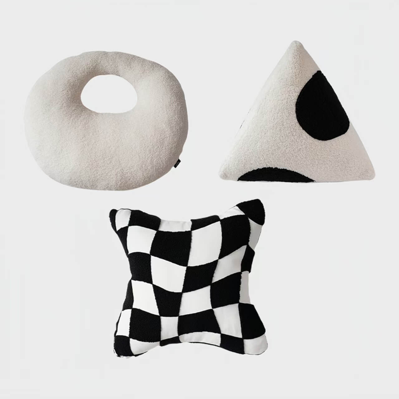 Checkerboard Sofa Pillow Set