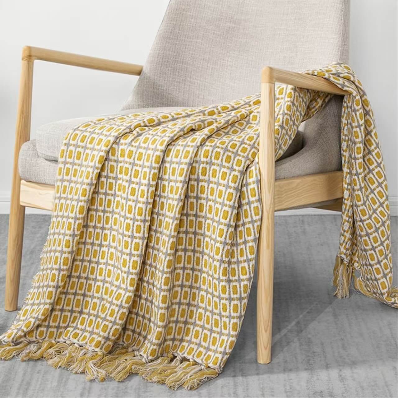 Knitted Tassel Blanket